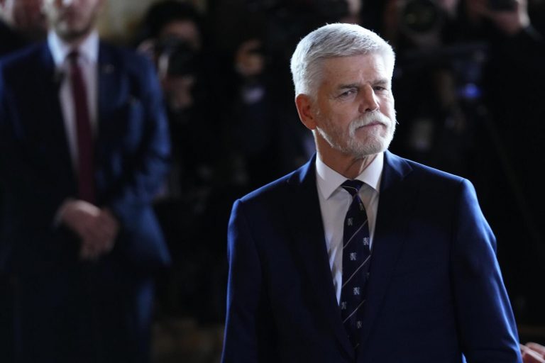 Presidenti çek nuk kërkoi që shtetasit rusë të mbyllen në kampe