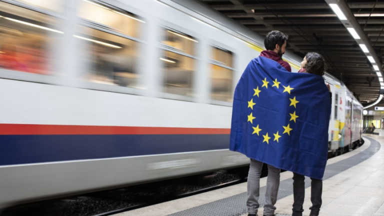 Ballkani Perëndimor do të presë trenin për në BE