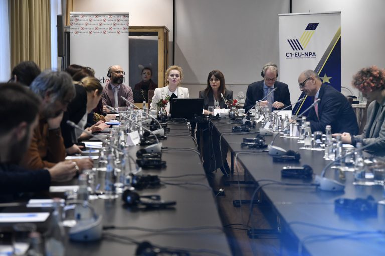 Liria e shprehjes dhe medias në raportin e Komisionit Europian