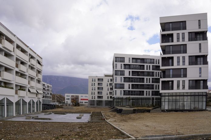 Tirana Riverside_Kompleksi_005