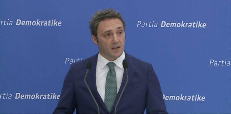 E ricikluar përplasja e Bardh Spahisë me policinë