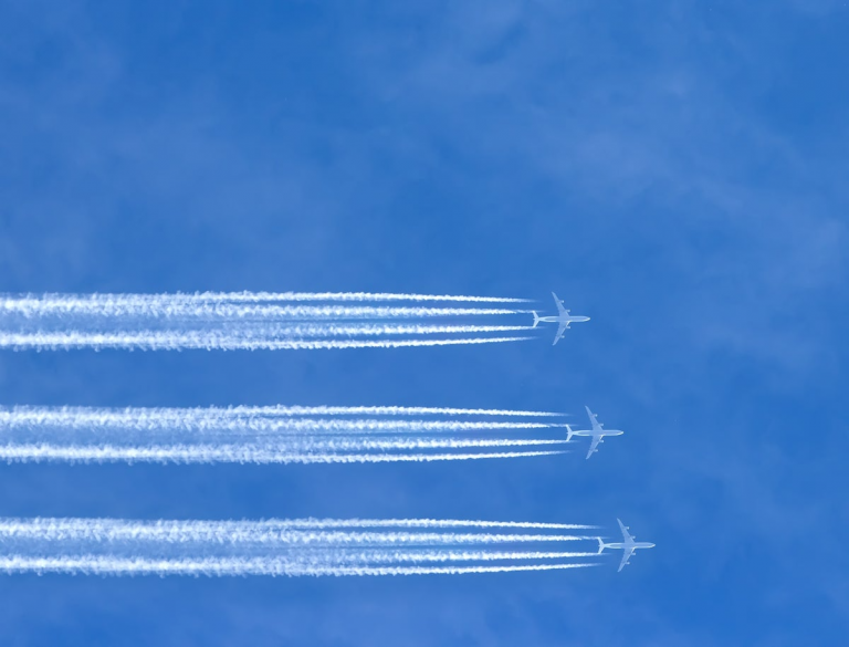 Kërkimet gjeoinxhinerike për kufizimin e ngrohjes globale dhe jo të lidhura me gjurmët e avionëve Kërkimet gjeoinxhinerike për kufizimin e ngrohjes globale dhe jo të lidhura me gjurmët e avionëve