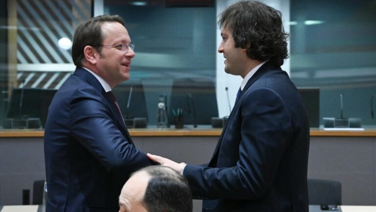 Kryeministri gjeorgjian keqinterpretoi kërcënimin me jetë nga BE