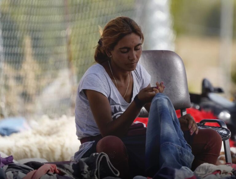 Strehimi i komunitetit rom-egjiptian në Korçë, larg objektivave të vendosur nga bashkia