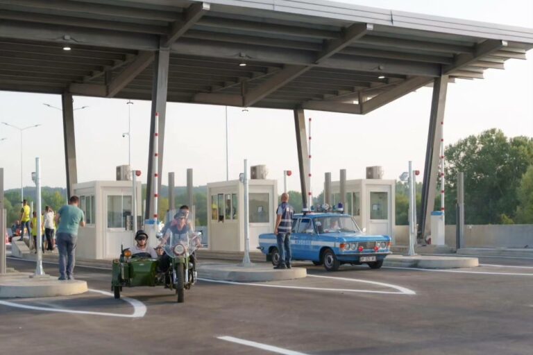 Hapet rruga Thumanë- Kashar