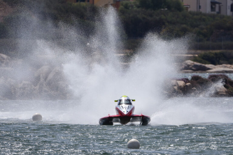 Anullim loje për garat e ujit në Pogradec nga Formula 1 H2O