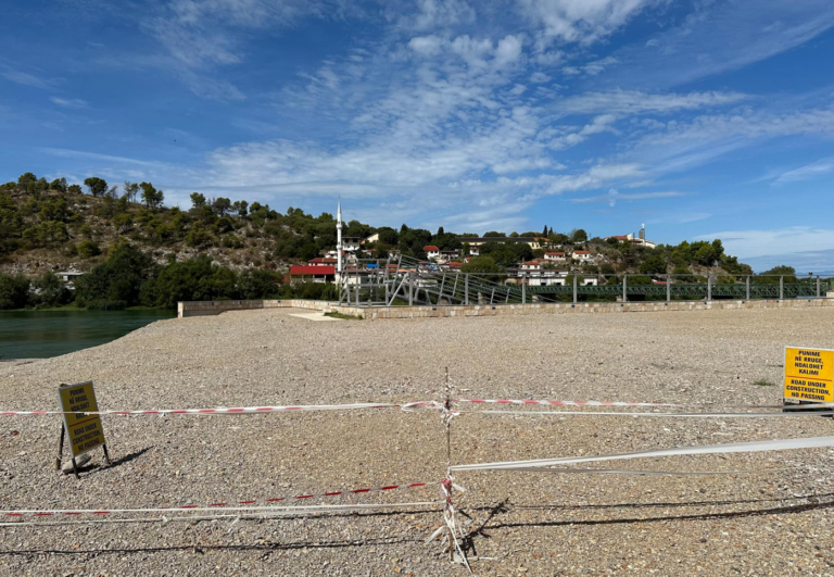 Përfundon moli i ri në hyrje të Shkodrës