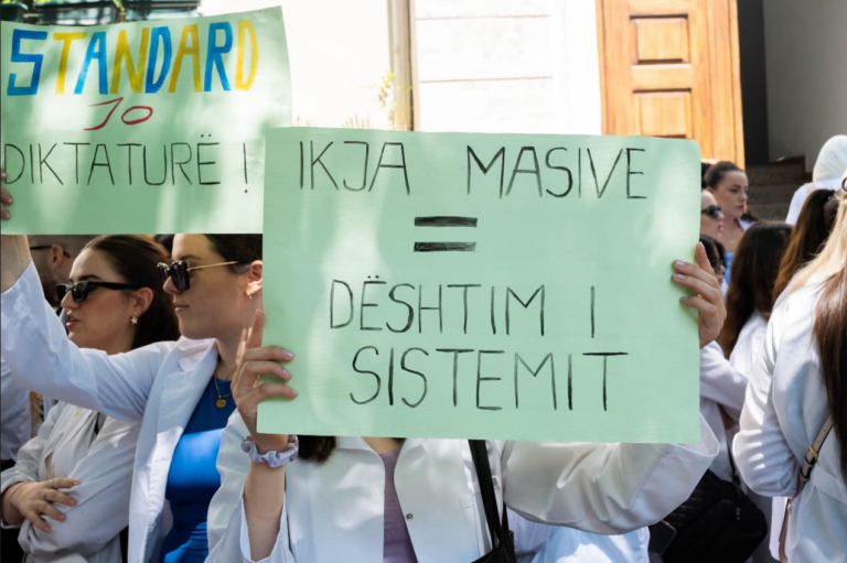 Miratimi i ligjit, studentët e mjekësisë sërish të pakënaqur