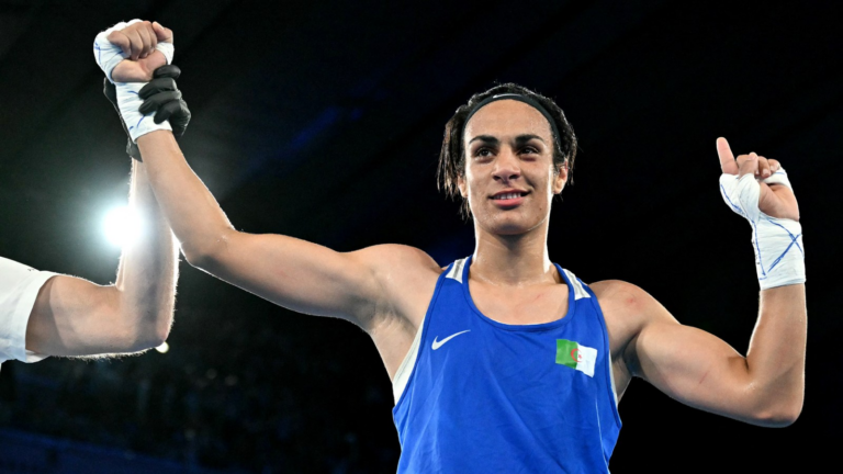 Boksierja algjeriane nuk u tërheq nga sporti pas akuzave mashkullore Boksierja algjeriane nuk u tërheq nga sporti pas akuzave mashkullore