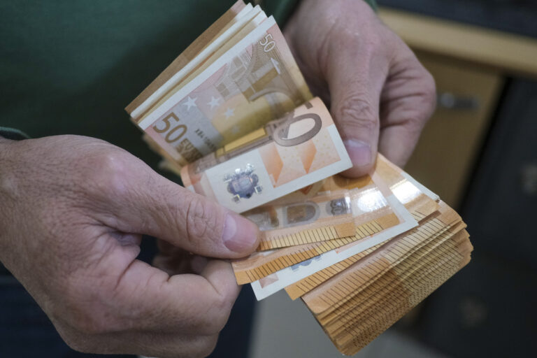 Propaganda me pagën 900 Euro në shtet