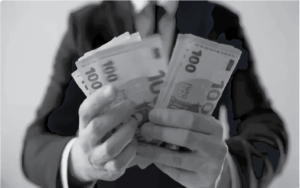 Rrisim pagën mesatare në administratë në 85 mijë lekë/muaj deri në fund të mandatit të tretë.