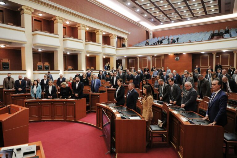 Dy lista, dy strategji: Rigjenerimi i Ramës me emra të panjohur dhe status quo-ja e Berishës