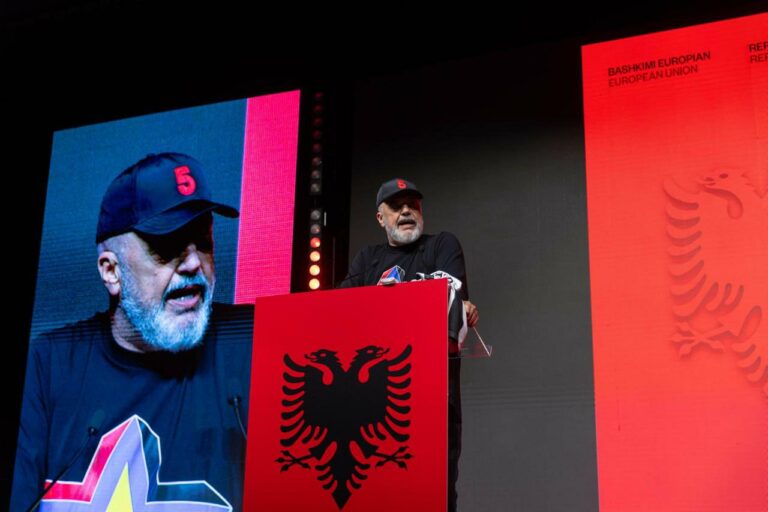 “450 Shkolla të Reja?” – Kur llogaritë elektorale nuk dalin “450 Shkolla të Reja?” – Kur llogaritë elektorale nuk dalin