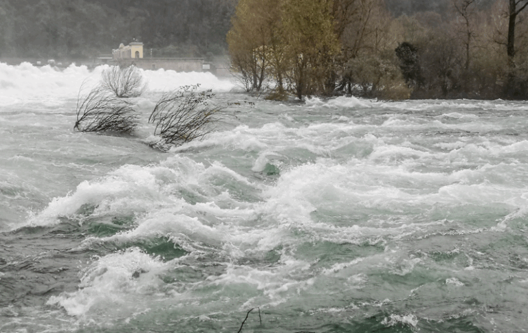 Të pabaza akuzat ndaj mbjelljes së reve për përmbytjet në Texas
