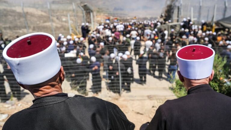 E montuar hedhja nga tarraca e muslimanëve nga forcat Druze