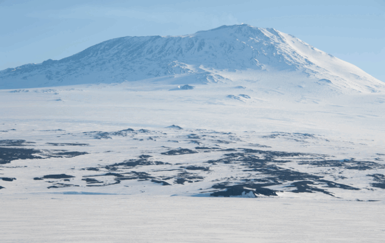 I gjeneruar zbulimi i artefakteve në brendësi të akullit në Antarktidë