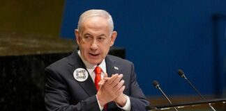Politikani që u rrëzua nga protestuesit nuk është Netanyahu