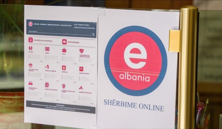 Asistenti virtual i e-Albania fillon të ofrojë shërbime automatike, por me vonesë dhe kufizime