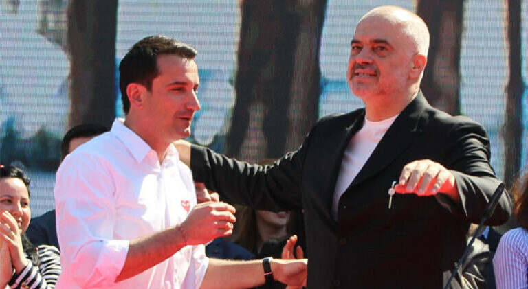 Rama i thotë “Mjaft” Veliajt, firmos zyrtarisht shkarkimin e tij  