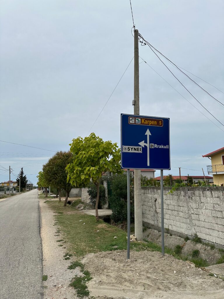 Bashkia Kavajë la pa ujë edhe këtë vit banorët e fshatit Karpen dhe Rrakull