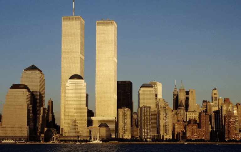 E keqinterpretuar profecia hebraike për rrëzimin e Kullave Binjake E keqinterpretuar profecia hebraike për rrëzimin e Kullave Binjake