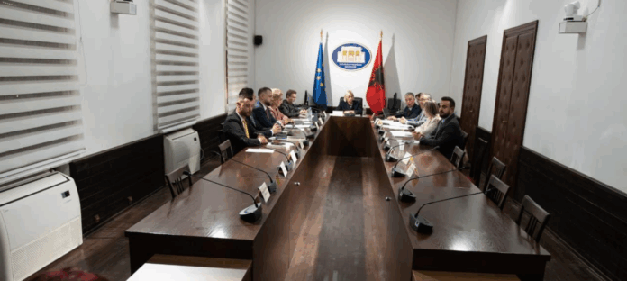 komisioni per ekonomine