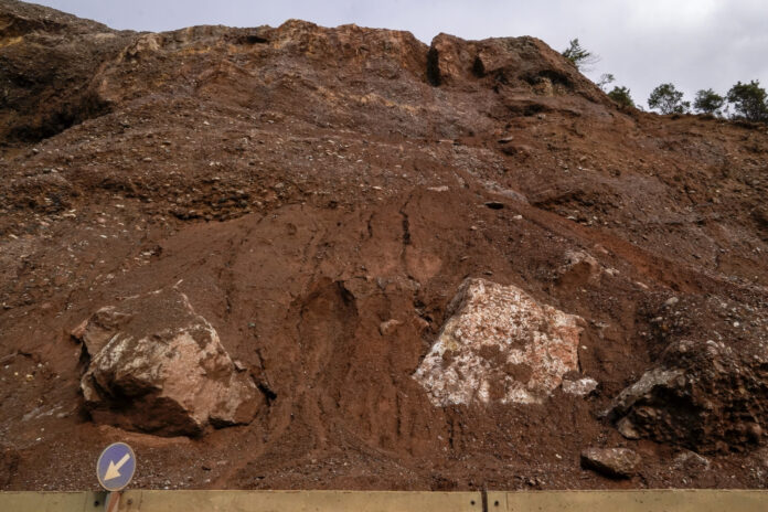 Rreshqitjet e Dheut-Librazhd_037