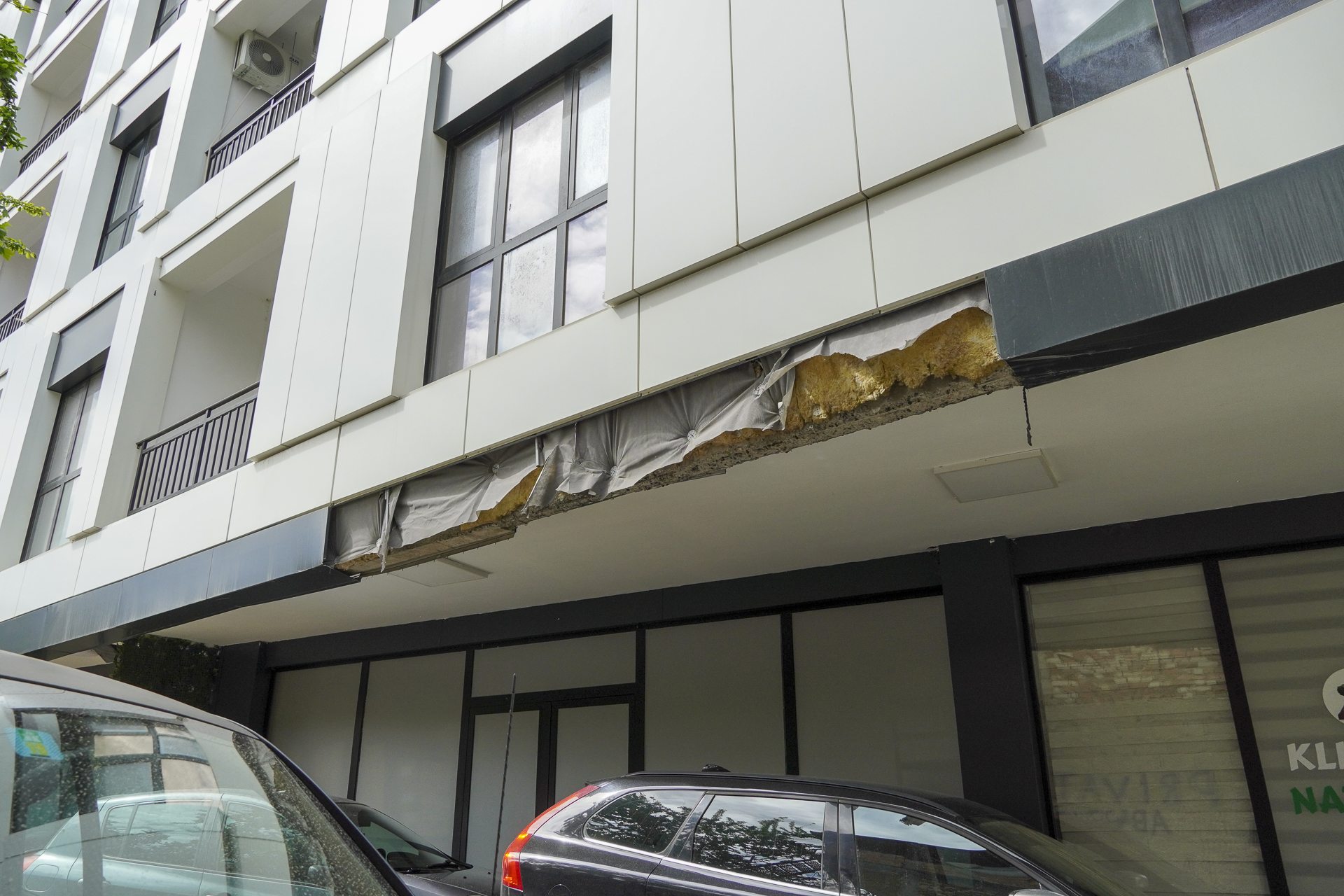 Ndertesa e Djegur_5 Maji_050